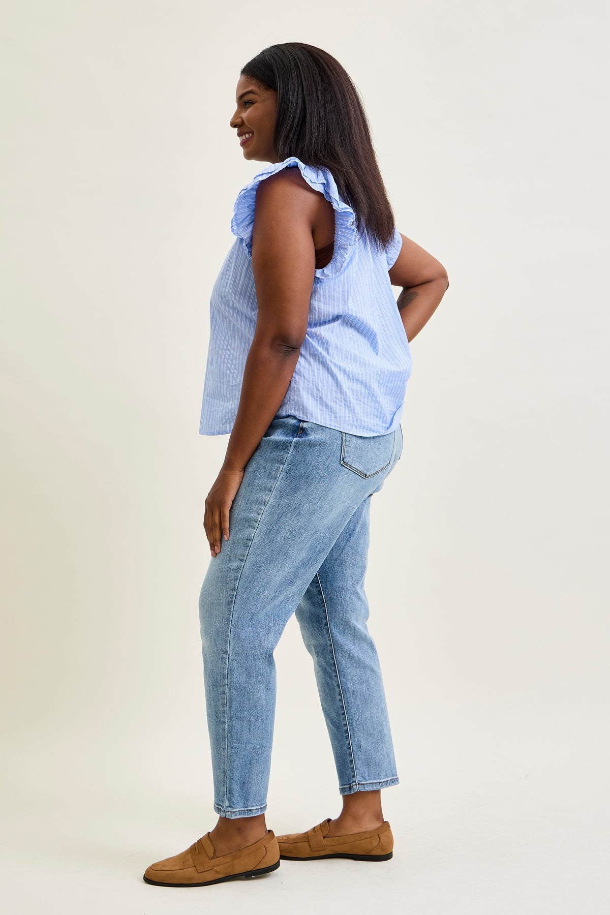 Stacy Vintage Vibes Slim Jeans with a Pocket Perk - PLUS