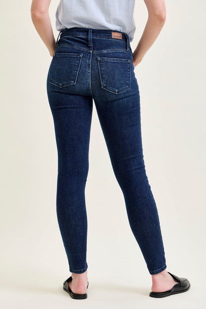 Gia High Rise Super Dark Skinny Jeans