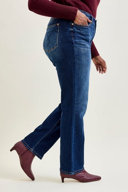 Tracy Vintage Wash ThermaDENIM Straight Fit Plus