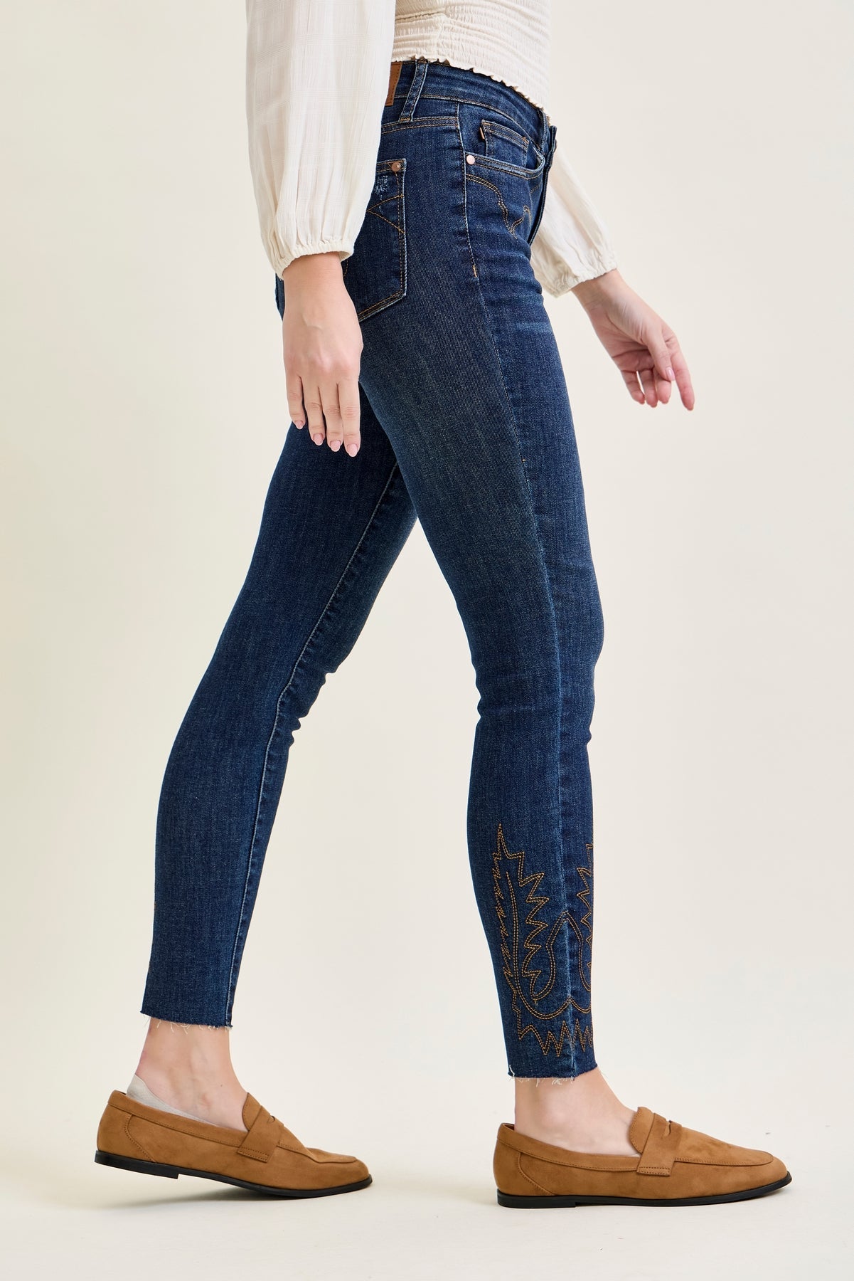 Sarah High Rise Skinny With Western Embroidery Detail